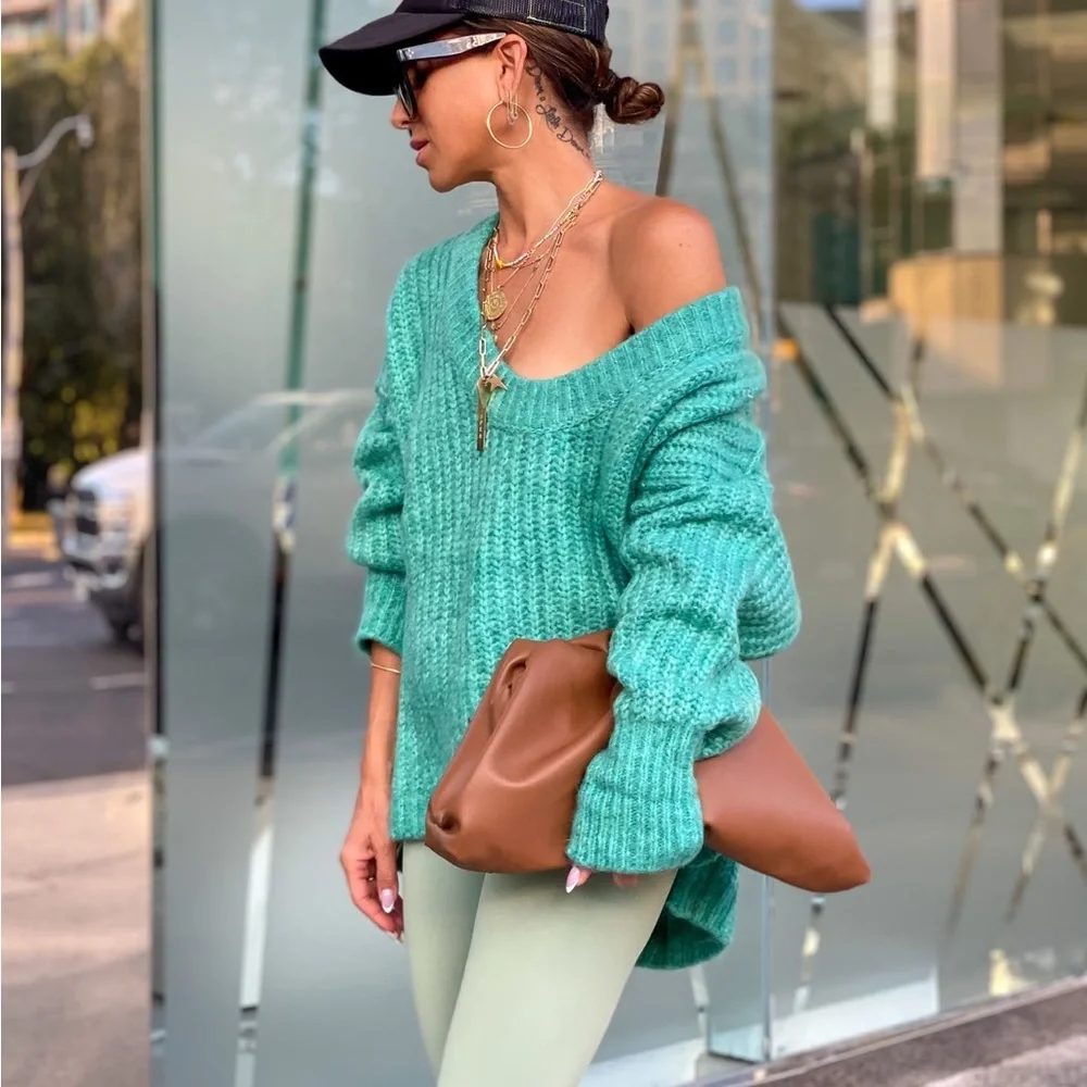 Free People Blue Bell V-Neck Sweater // Electric Teal Size M - Picture 7 of 10